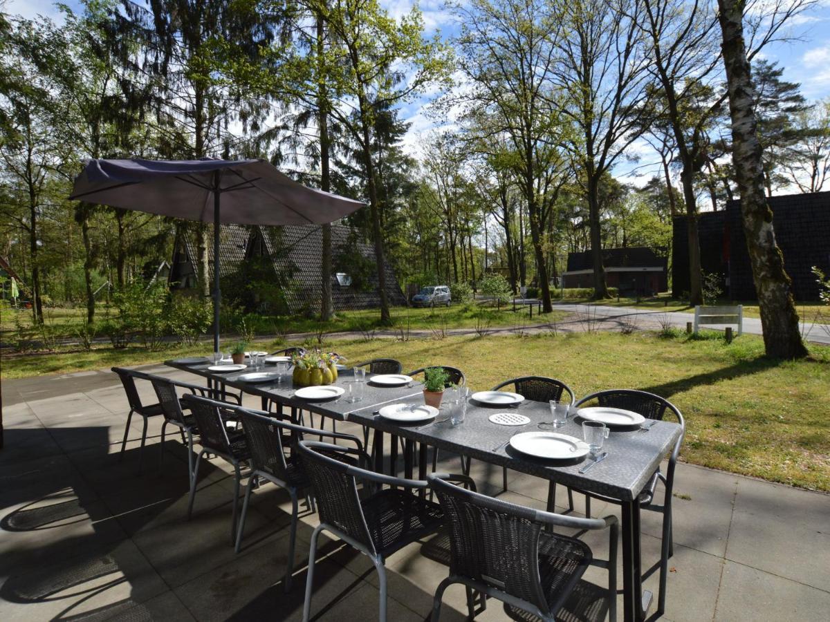 Holiday Home With Large Terrace Stramproy Zewnętrze zdjęcie