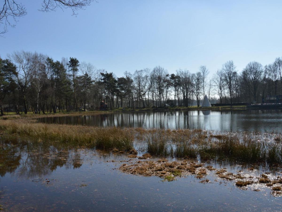 Holiday Home With Large Terrace Stramproy Zewnętrze zdjęcie